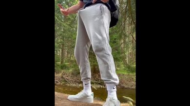 Dritto polacco - Maestro tedesco masturbandosi masturbazione reciproca Deutsche cum sborrata pubblica