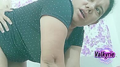 Mature Girlfriend Deep Throat