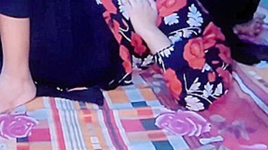 Bhabi Ny Rat Bahr Land Chusa Alag Alag Style Me