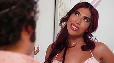 Avery Lust - Trans And Guy Need More Than 7