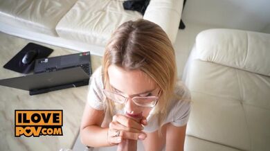 Orgasmi Mur di lusso mentre ti godi lo spettacolo in POV